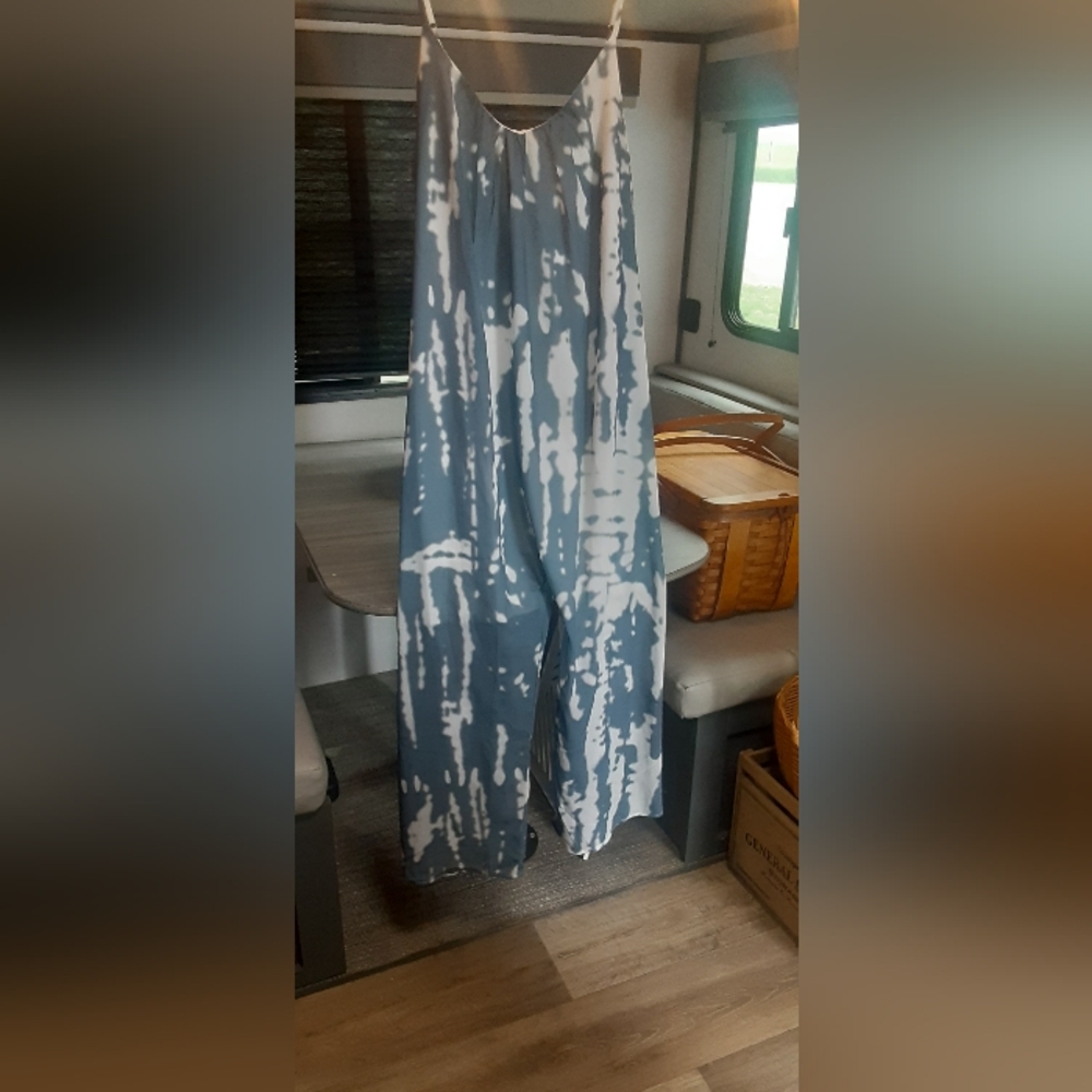 Boho style Long length Romper-blue/white tie dye-zip up-size large-worn 1 time